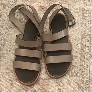 Vince leather strap flat sandal